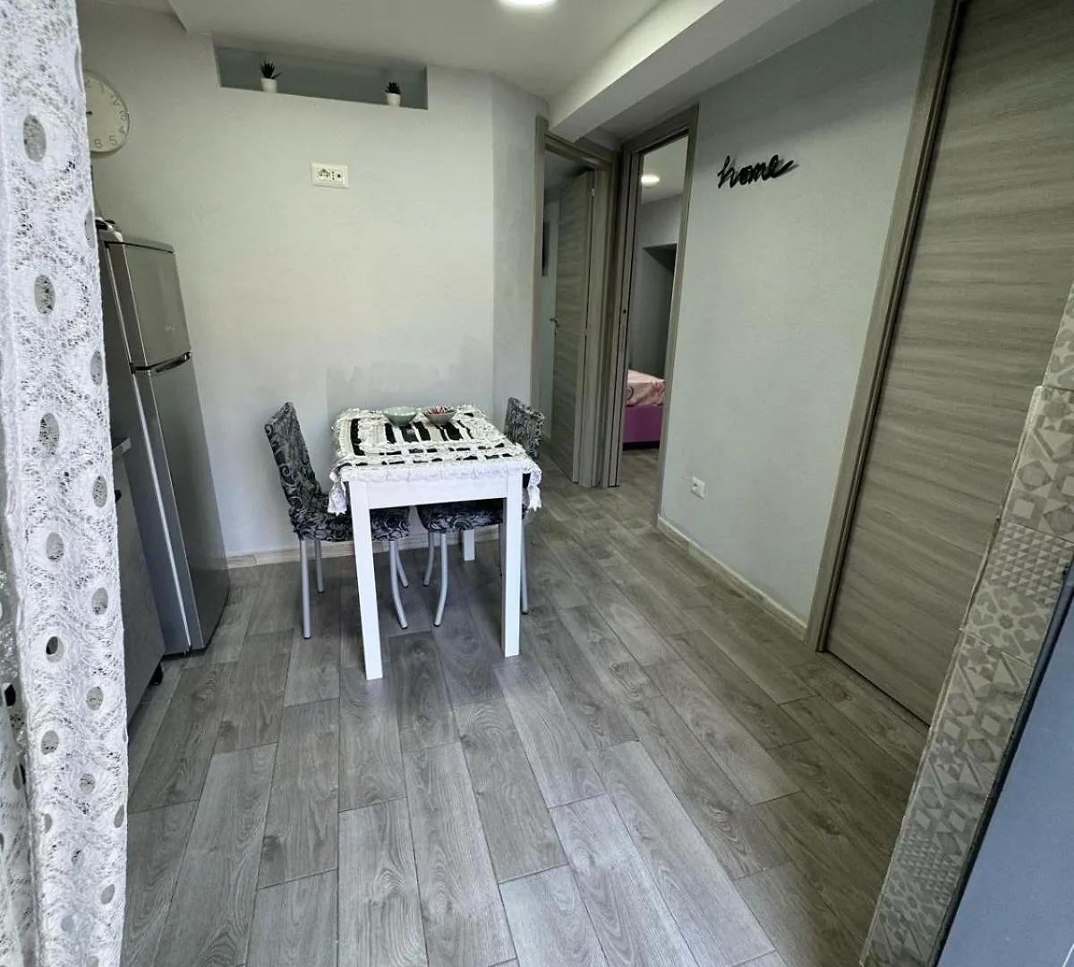 Appartamento House Montesanto Napoli 0*,  Italia